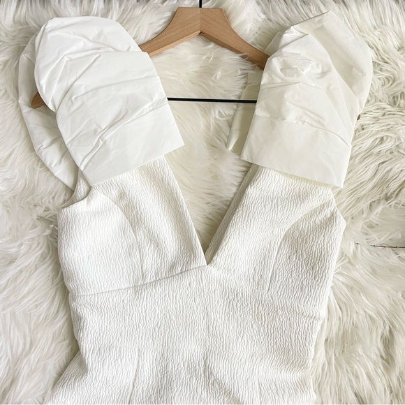 Rebecca Vallance Dress NWT Puff-Sleeve V-Neck Midi Dress in White Size 2 - Picture 6 of 16